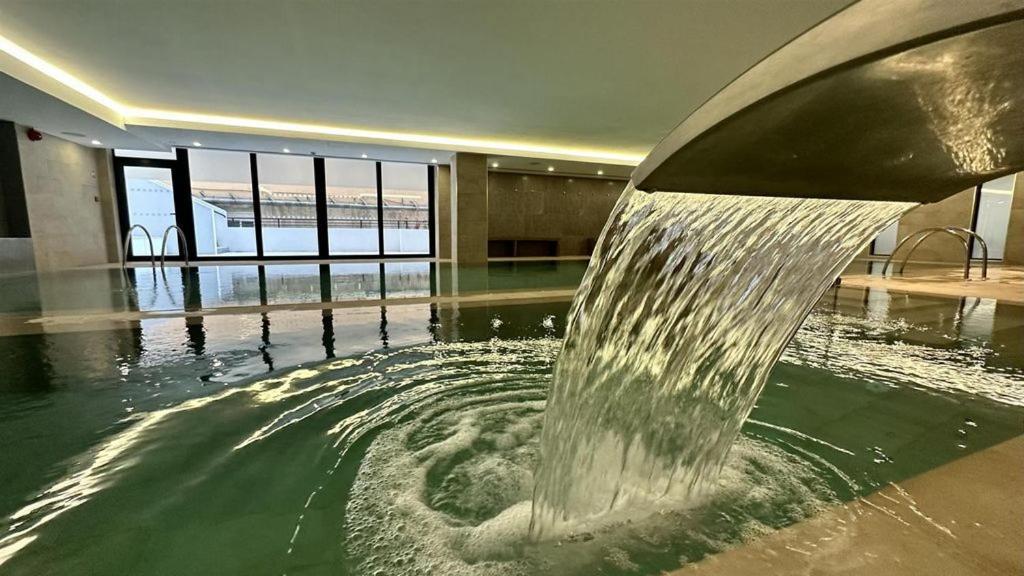 Cp Top Floor Luxury Studio With Spa And Pool Гибралтар Экстерьер фото